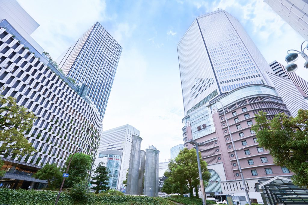 阪急阪神不動産株式会社 ・大阪梅田ツインタワーズ外観